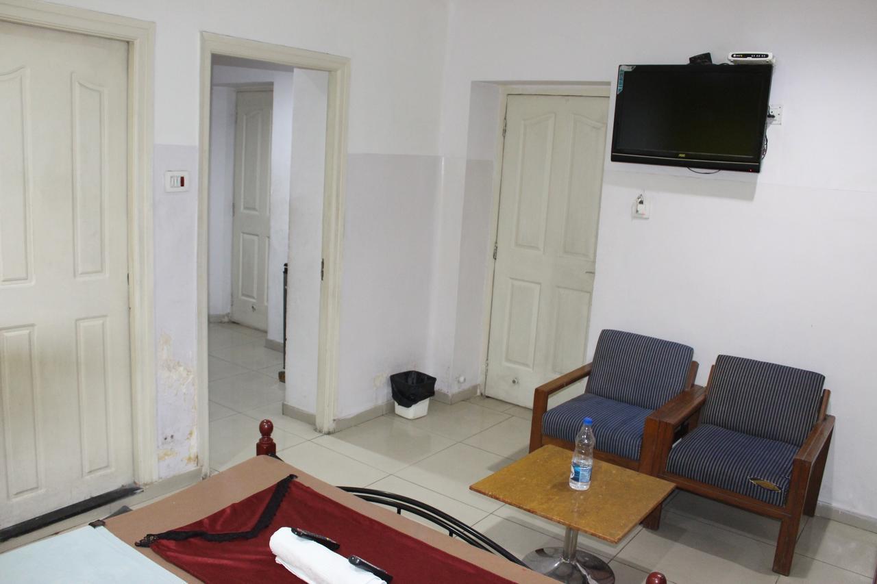 Deccan Comforts Hyderabad Exterior foto